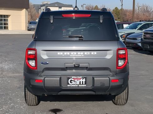 Used 2025 Ford Bronco Sport Outer Banks image 5