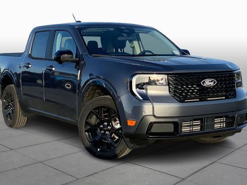 New 2026 Ford Maverick Lariat w/ Black Appearance Package image 2