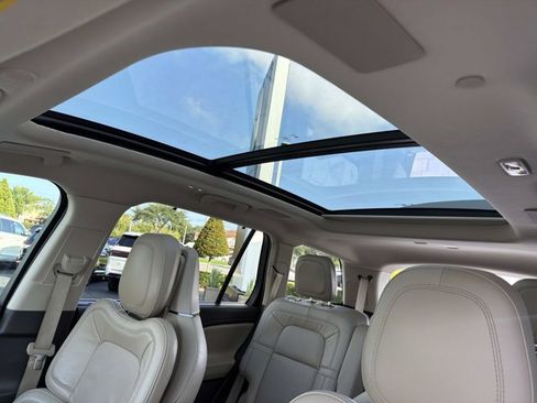 Used 2023 Lincoln Aviator Reserve w/ Equipment Group 201A RWD image 36