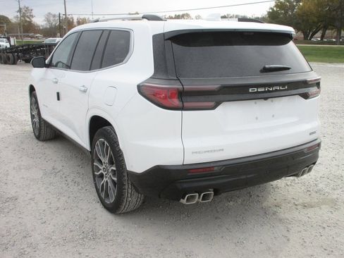 New 2026 GMC Acadia Denali Ultimate image 5