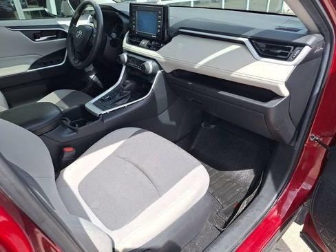 Used 2022 Toyota RAV4 XLE w/ Convenience Package AWD/4WD image 33