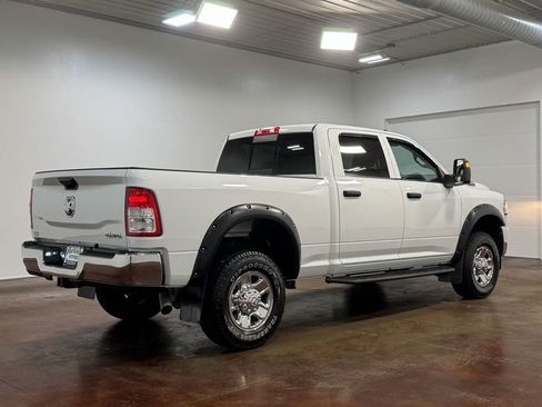Used 2024 RAM 2500 Tradesman w/ Chrome Appearance Group image 4
