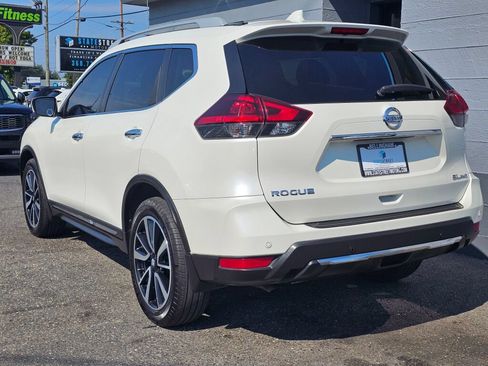 Used 2019 Nissan Rogue SL AWD/4WD image 3