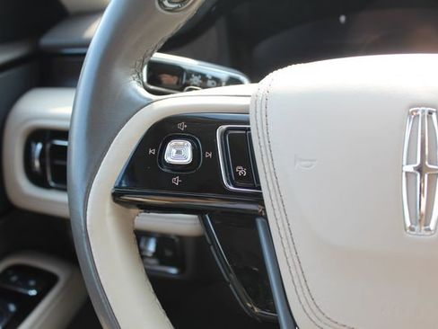 Used 2022 Lincoln Aviator Reserve w/ Equipment Group 201A AWD/4WD image 19