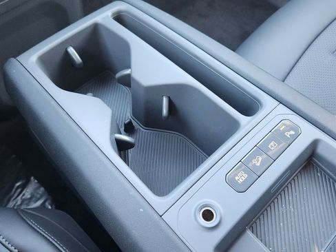 New 2026 Kia EV9 Wind image 23