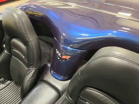 Used 1999 Chevrolet Corvette Convertible w/ Memory Pkg image 25