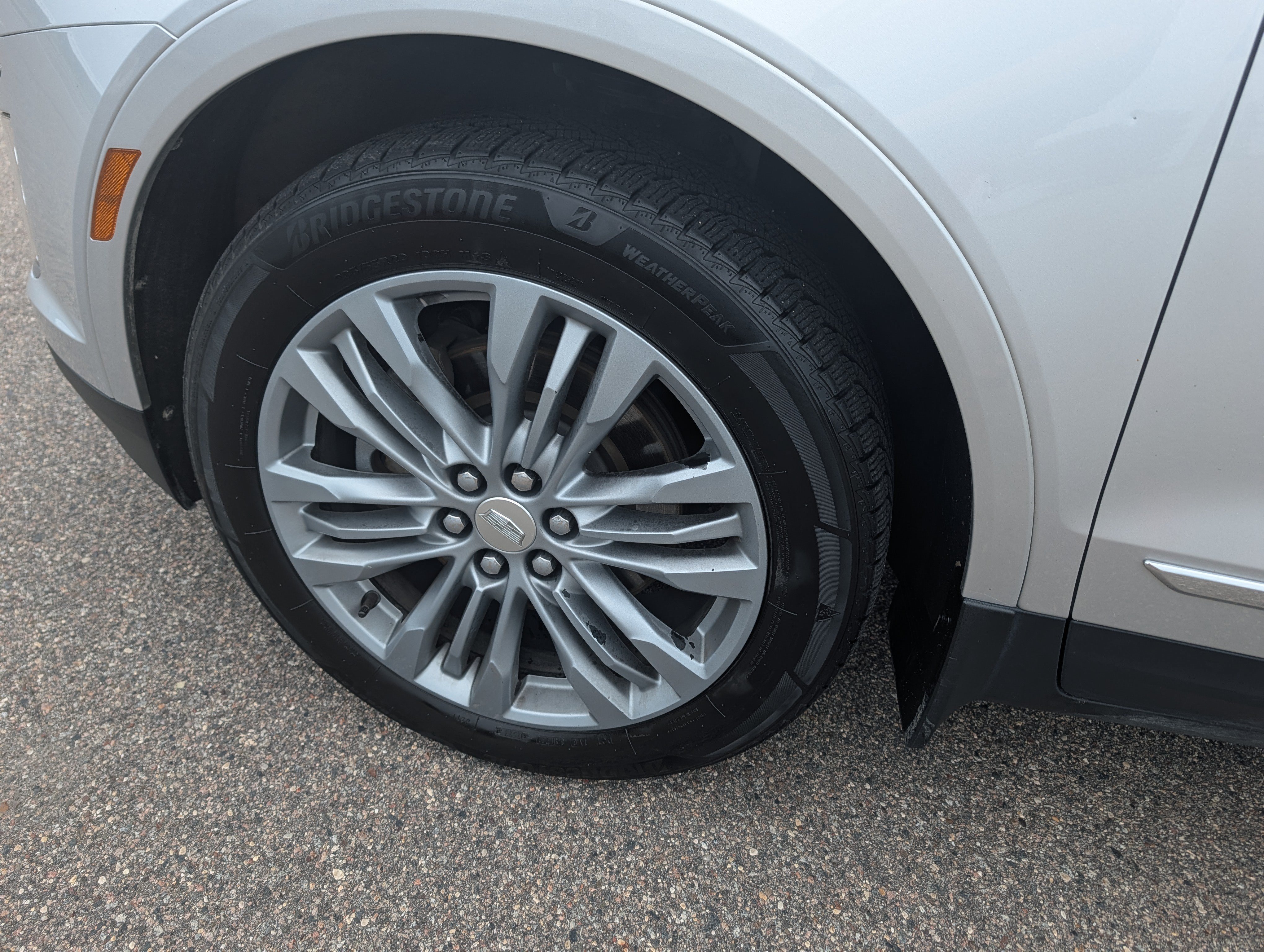 Used 2017 Cadillac XT5 Premium Luxury AWD/4WD image 16