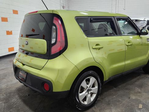 Used 2019 Kia Soul image 15