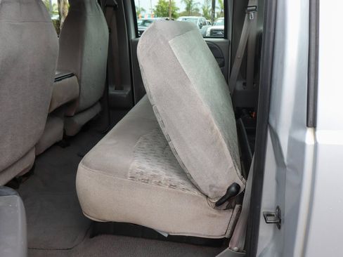 Used 2000 Ford F350 XLT image 33