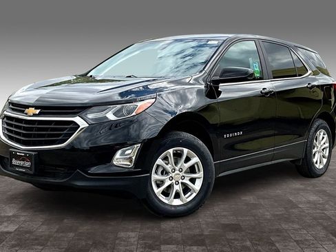 Used 2021 Chevrolet Equinox LT image 2