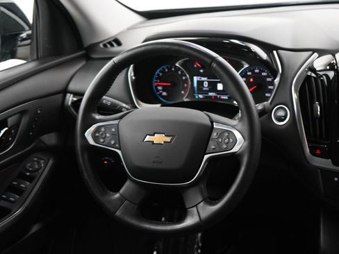 Used 2018 Chevrolet Traverse Premier AWD/4WD image 15