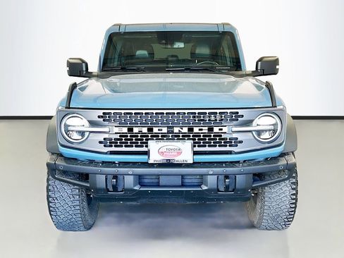 Used 2022 Ford Bronco Badlands image 2