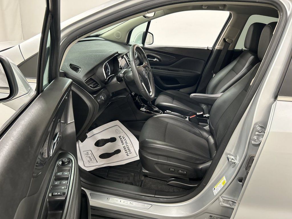 Used 2022 Buick Encore Preferred w/ Safety Package AWD/4WD image 9