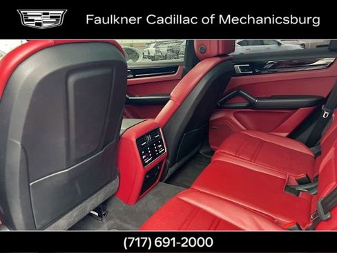 Used 2021 Porsche Cayenne S AWD/4WD image 16