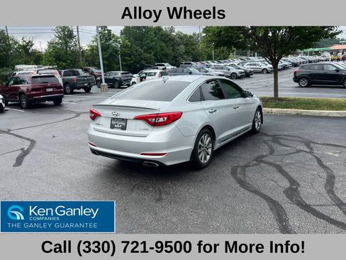 Used 2017 Hyundai Sonata Limited w/ Tech Package 03 FWD image 5