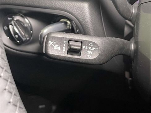 New 2026 Porsche Macan Turbo image 42