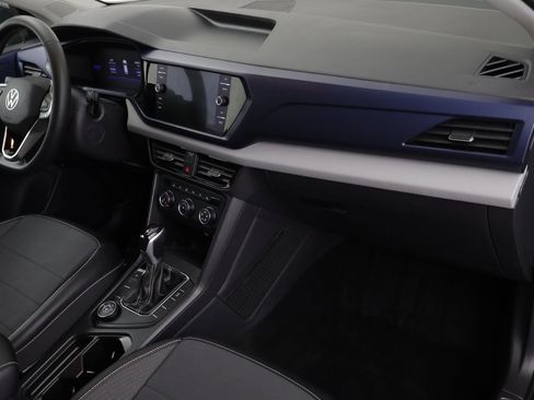 Used 2022 Volkswagen Taos SE image 19