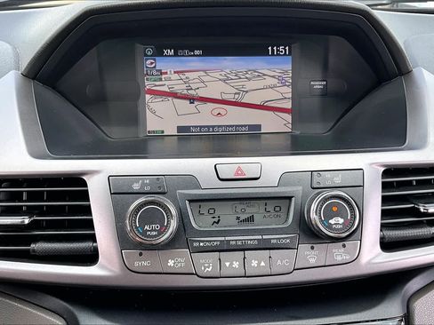 Used 2014 Honda Odyssey Touring image 31