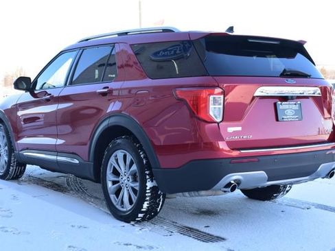Used 2023 Ford Explorer Limited image 8