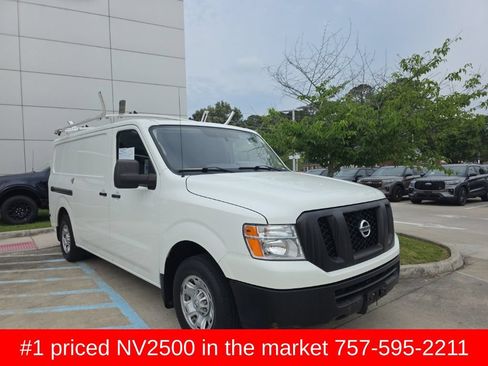 Used 2021 Nissan NV 2500 SV w/ Navigation Package RWD image 2