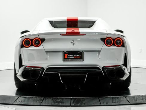 Used 2022 Ferrari 812 GTS RWD image 16