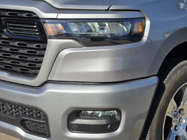 Used 2025 RAM 1500 Tradesman AWD/4WD image 8