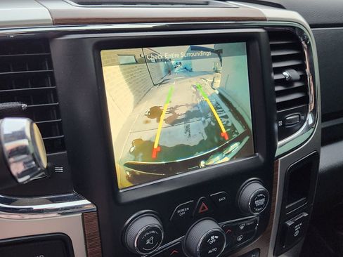 Used 2016 RAM 2500 Laramie w/ Convenience Group image 20