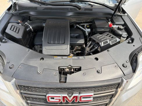 Used 2014 GMC Terrain SLE FWD image 31