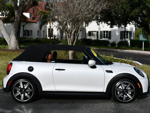 Used 2023 MINI Cooper S image 43