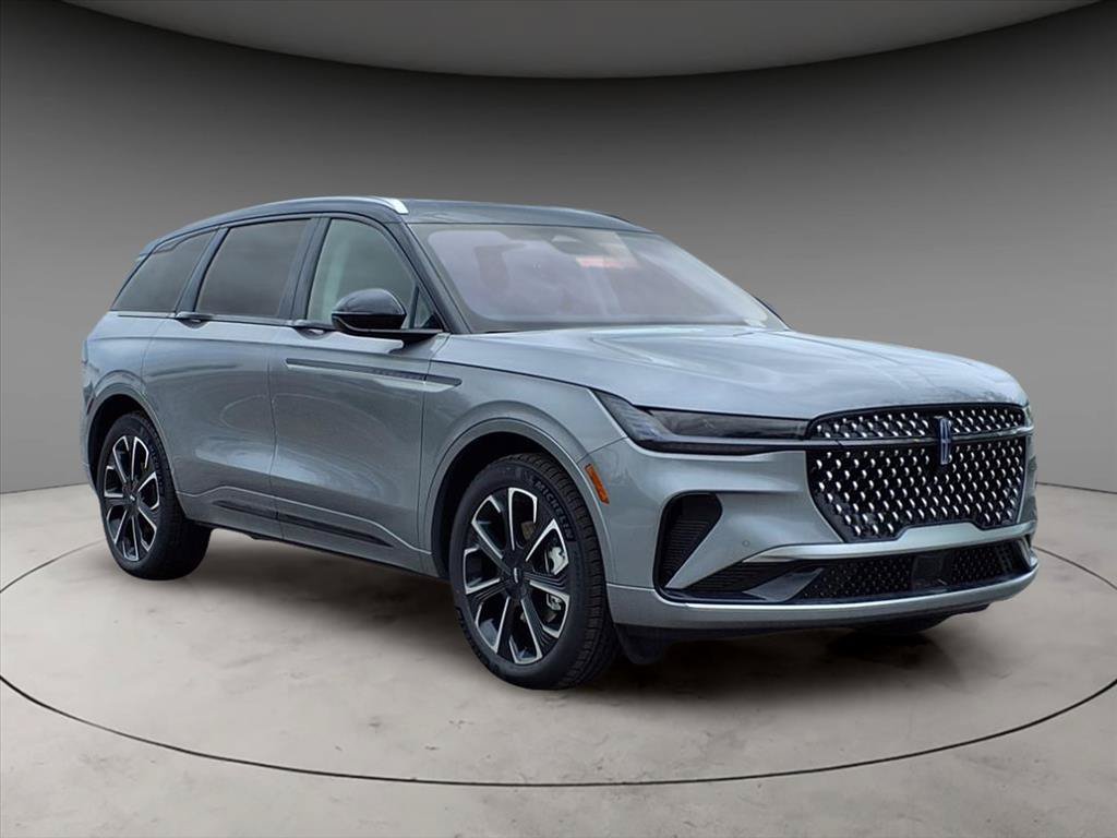New 2025 Lincoln Nautilus Reserve AWD/4WD image 10