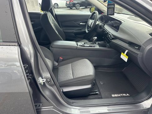New 2026 Nissan Sentra SV w/ SV Convenience Package FWD image 13