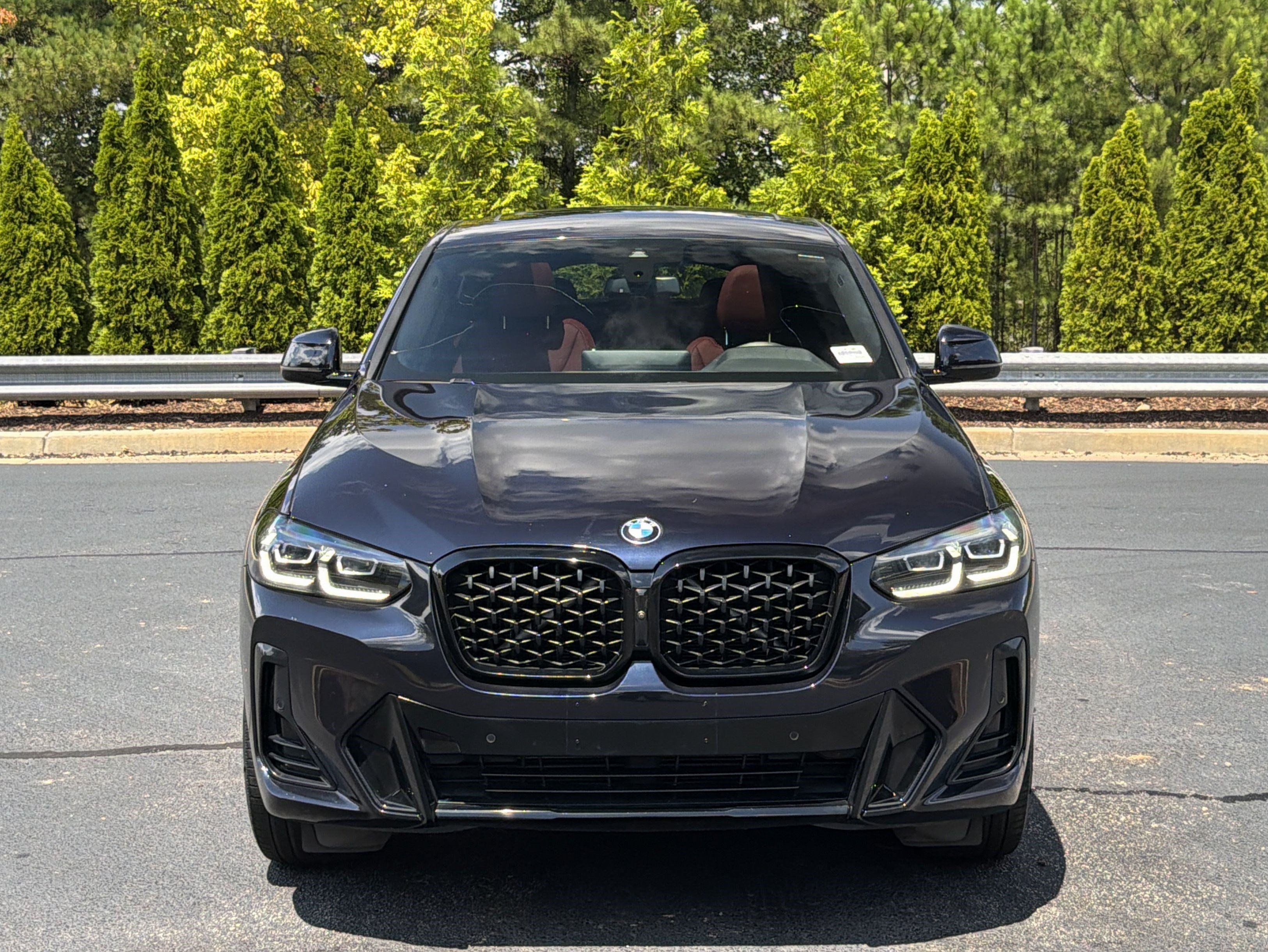 Used 2024 BMW X4 xDrive30i w/ M Sport Package AWD/4WD image 12