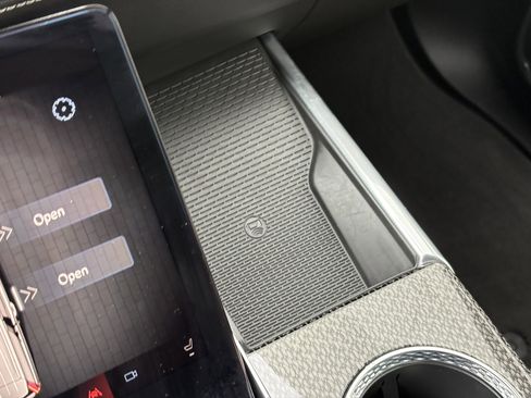 Certified 2025 Cadillac Escalade V image 28