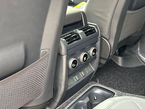 New 2026 Land Rover Defender 130 X-Dynamic SE AWD/4WD image 17