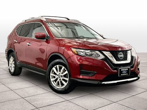 Used 2018 Nissan Rogue SV AWD/4WD image 2