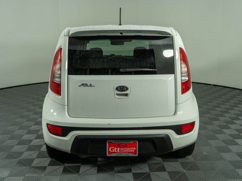 Used 2012 Kia Soul + image 5