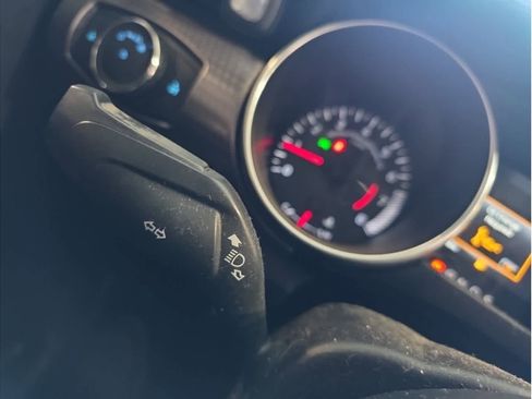 Used 2018 Ford Mustang Coupe w/ Ecoboost Performance Package image 27