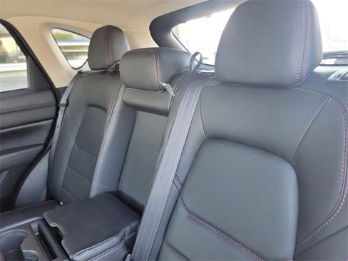 Used 2023 MAZDA CX-5 Carbon Edition image 10