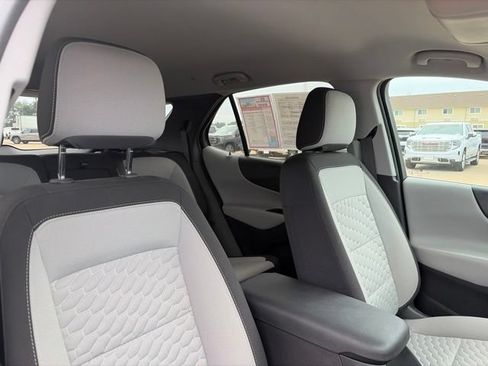 Used 2021 Chevrolet Equinox LS w/ LS Convenience Package AWD/4WD image 51