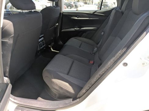 Used 2025 Toyota Camry LE image 24