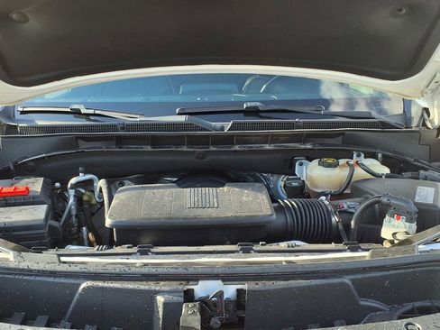 Used 2021 GMC Yukon XL SLT image 32