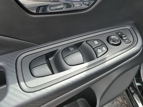 Used 2024 Nissan Versa SV w/ Trunk Package FWD image 22