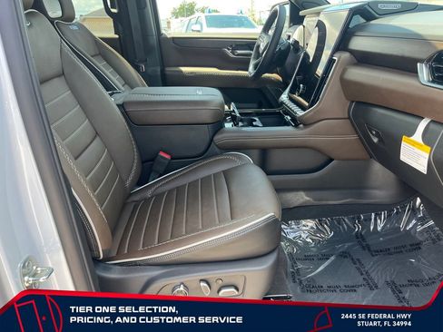 New 2026 GMC Yukon Denali Ultimate AWD/4WD image 20