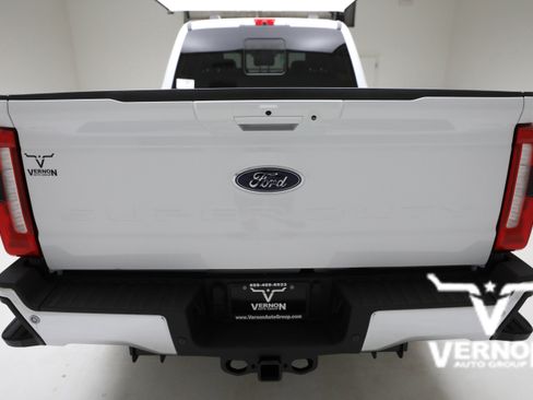 New 2026 Ford F250 Lariat image 4