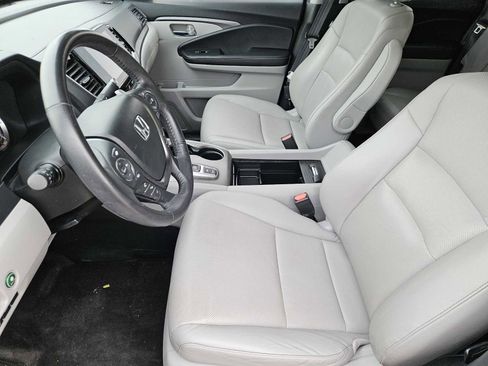 Used 2023 Honda Ridgeline RTL image 13