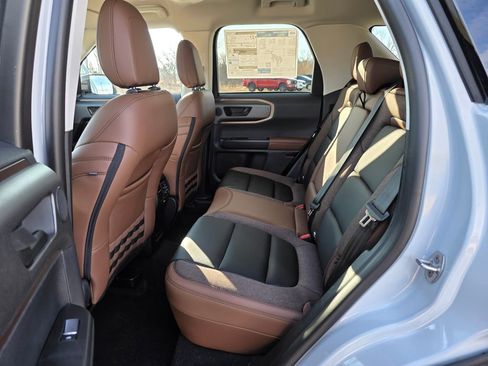 New 2026 Ford Bronco Sport Outer Banks w/ Outer Banks Tech Package+ AWD/4WD image 19