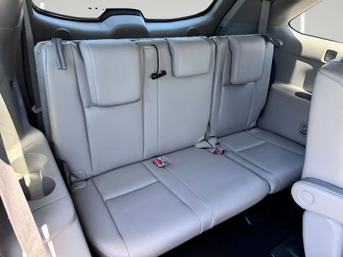 Used 2015 Toyota Highlander Limited Platinum AWD/4WD image 29
