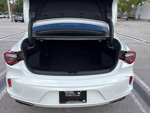 Used 2023 Acura TLX w/ Technology Package image 27