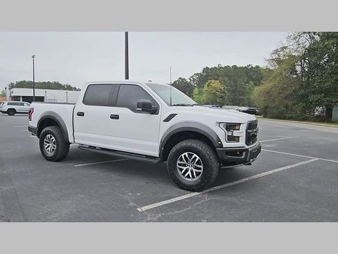 Used 2018 Ford F150 Raptor w/ Equipment Group 801A Mid image 36