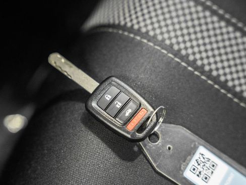 Used 2019 Honda Civic LX image 41